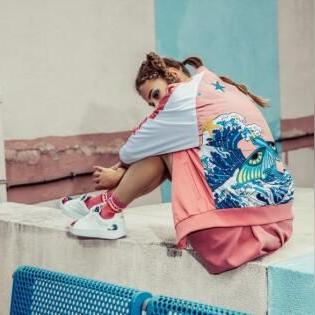 (鲲吃鲲游戏)深度研究:探寻鲲游戏解说的魅力与技巧及其对游戏文化的影响 (鲲吃鲲游戏)深度研究:探寻鲲游戏解说的魅力与技巧及其对游戏文化的影响