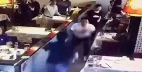 (余罪案件)揭秘余罪手机：警方调查案发现场，手机数据或藏着凶手真相