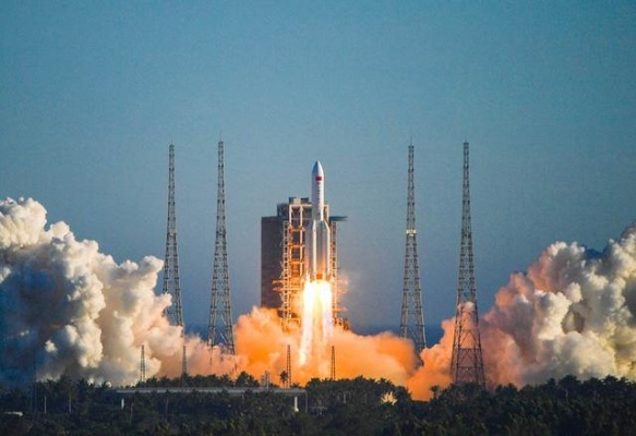 (中国空间站发射具体时间)中国空间站成功发射进入太空，开启新时代