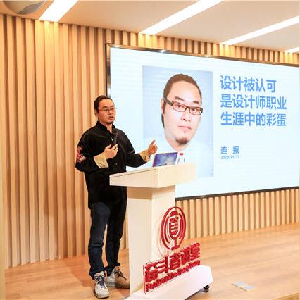 “最近比较火的团建游戏：挑战密室逃脱，团队合作解救人质！”